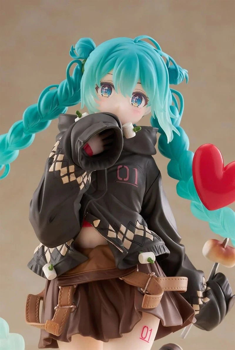 Hatsune Miku - Hatsune Miku Prize Figure (Outdoor Fashion Ver.)