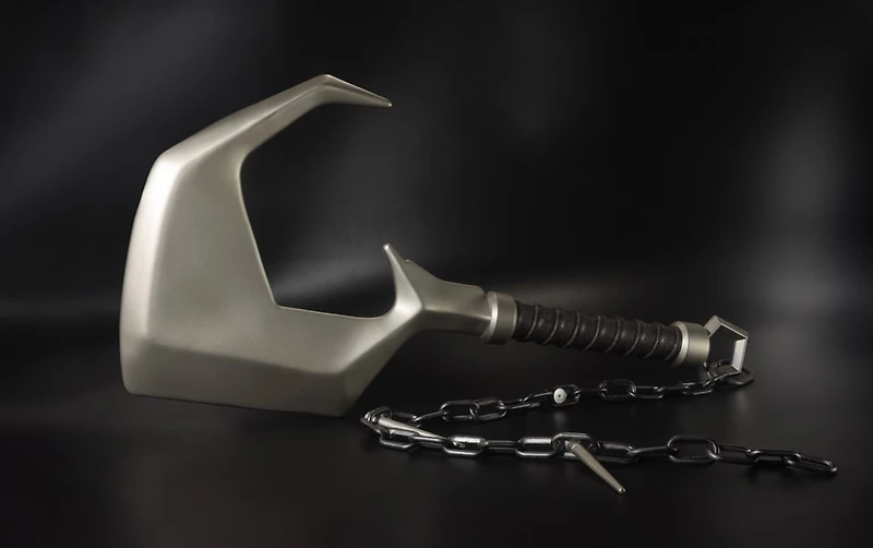 DC Direct Lobo's Hook (Supergirl Movie) 1:1 Scale Prop Replica