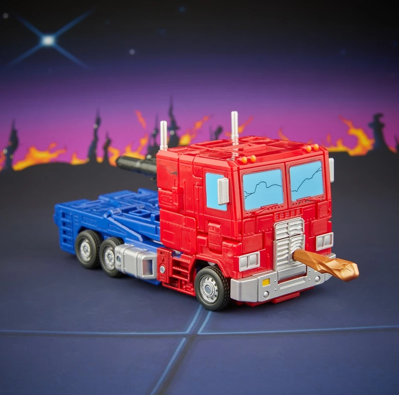 Transformers Studio Series MTMTE Collection The Transformers: The Movie Leader Class Optimus Prime