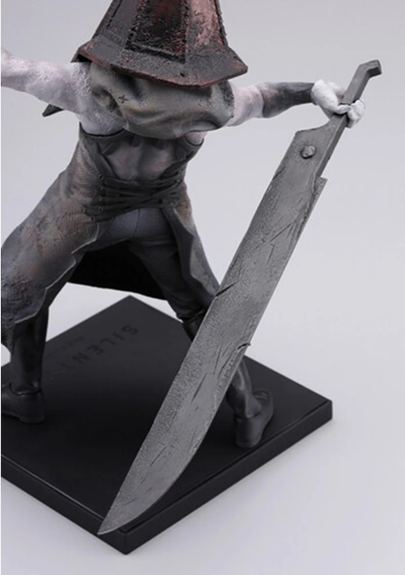Silent Hill 2 - Oshi Works Red Pyramid Thing Statue