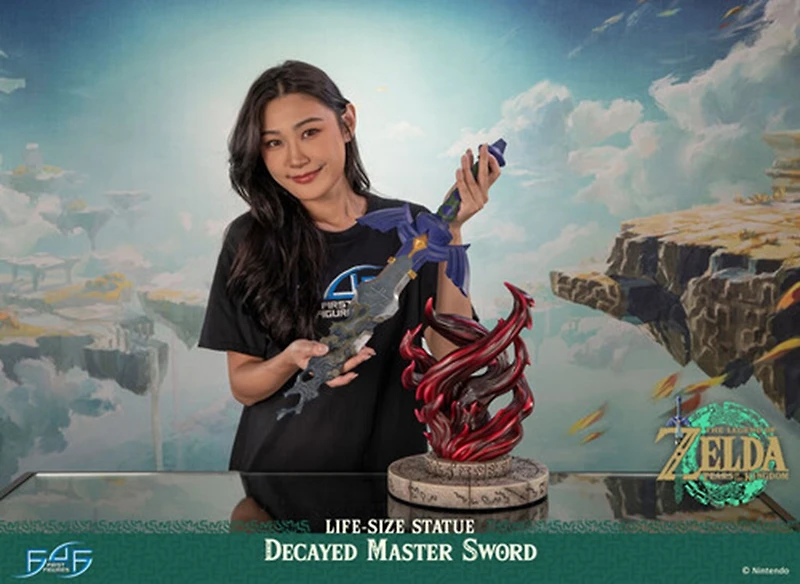 The Legend of Zelda - Decayed Master Sword Life Size Resin Statue
