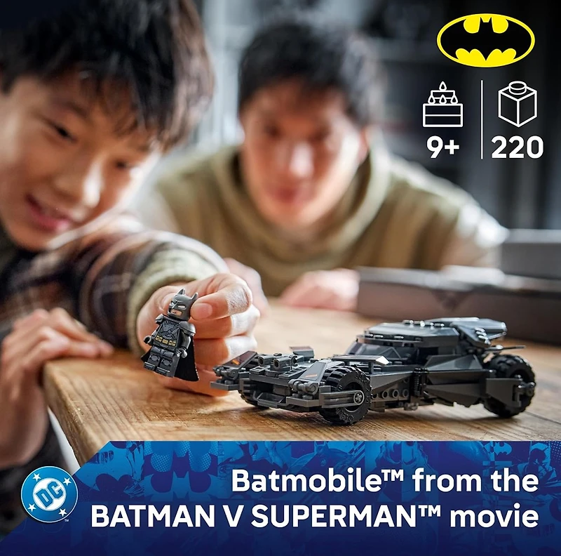 LEGO Batman v Superman Batmobile