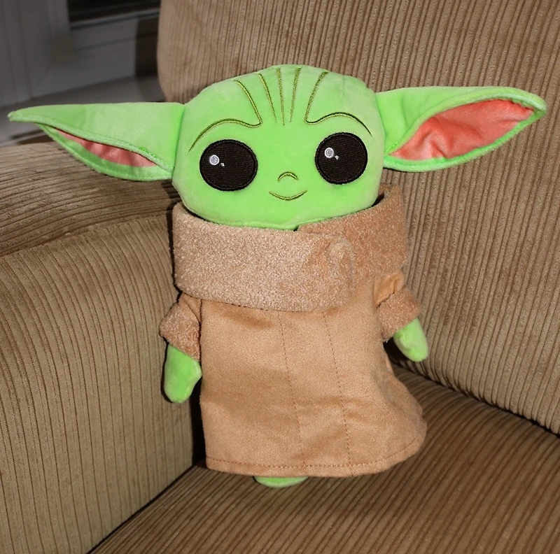 Disney - 9 inch The Child Plush - Star Wars - The Mandalorian