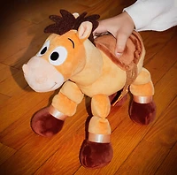Disney Pixar TS5 - Bullseye Plush Medium