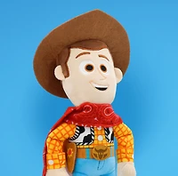 Disney Pixar TS5 - Woody Plush Medium