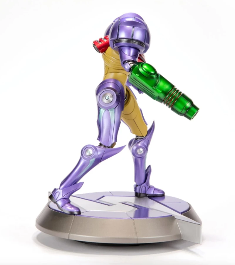 Metroid Prime PVC Statue: Samus Gravity Suit [Standard Edition]