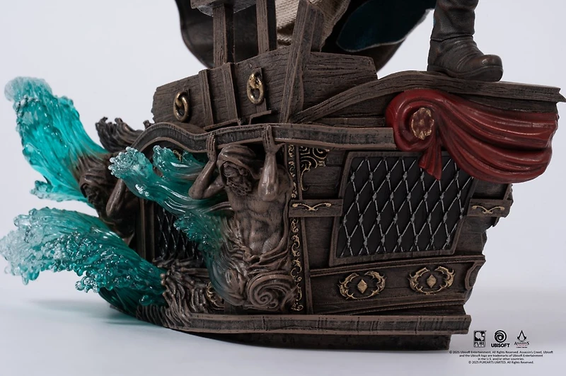 Assassin's Creed: Animus Edward Kenway 1/8  Statue