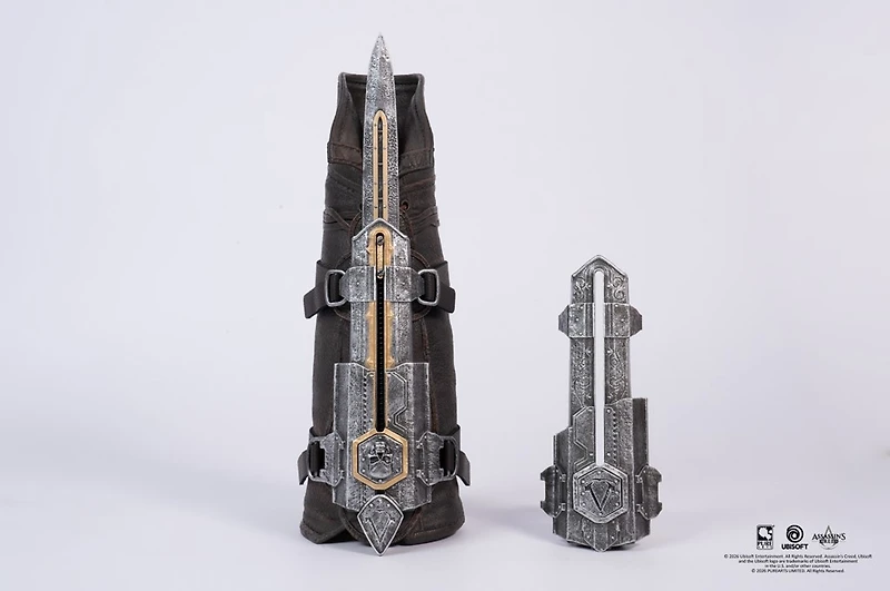 Assassin's Creed: Edward Kenway Hidden Blade 1/1 Scale Replica