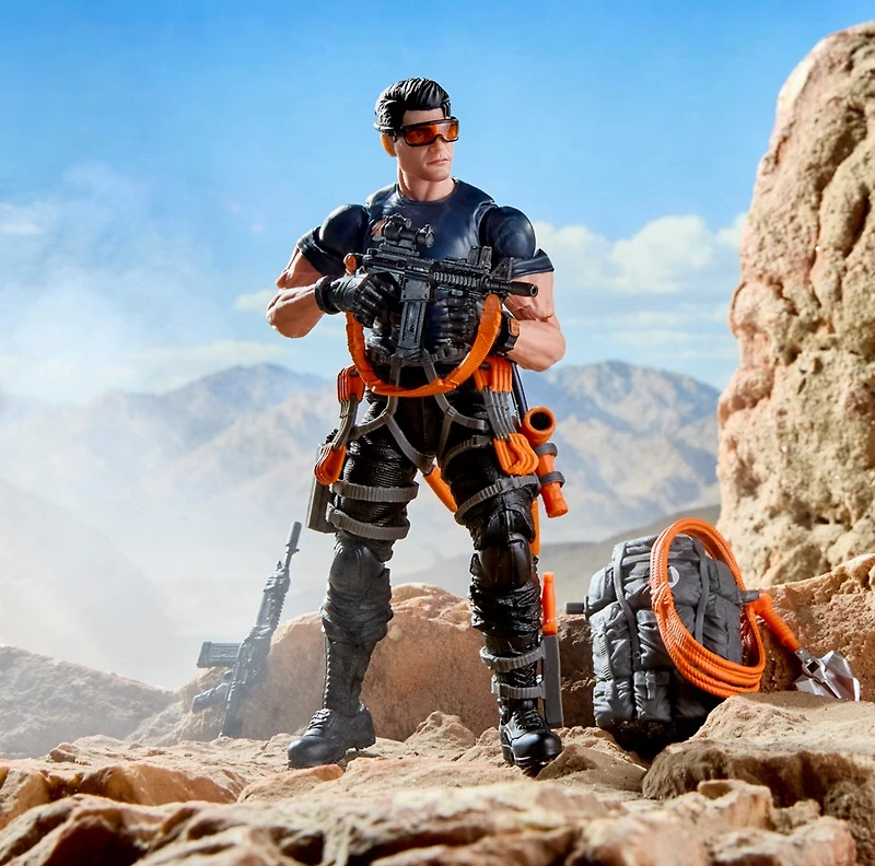 G.I. Joe Classified Series Action Man, Collectible 6-Inch Action Figure Set with 12 Accessories