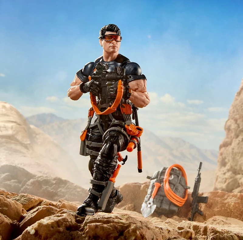 G.I. Joe Classified Series Action Man, Collectible 6-Inch Action Figure Set with 12 Accessories