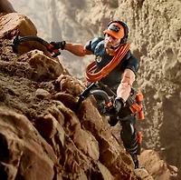 G.I. Joe Classified Series Action Man, Collectible 6-Inch Action Figure Set with 12 Accessories