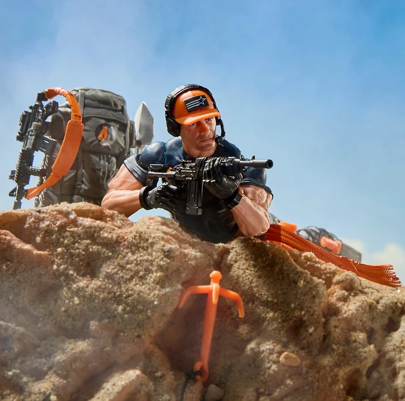 G.I. Joe Classified Series Action Man, Collectible 6-Inch Action Figure Set with 12 Accessories