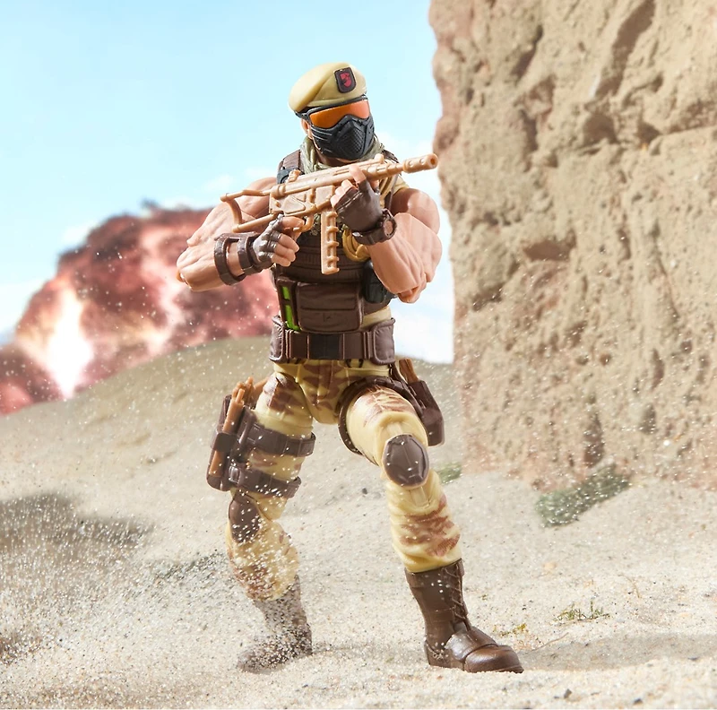 G.I. Joe Classified Series #217, Dusty & Coyote Sandstorm Action Figure and Pet
