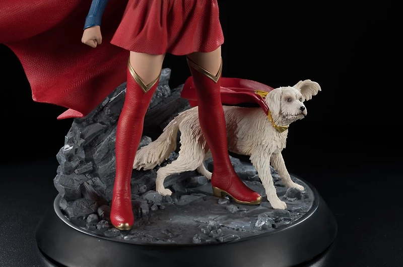 DC Direct Supergirl (DC Studios) 1:6th Scale Resin Statue
