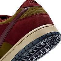 Nike SB Dunk Low Pro Skate Shoes