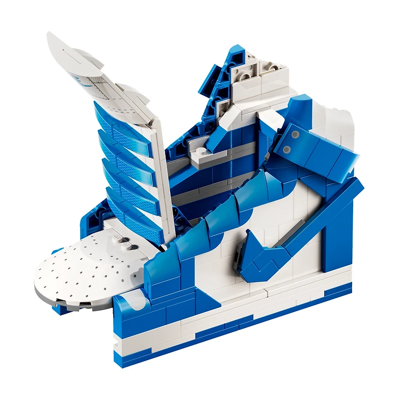 Nike Dunk Trickshot x LEGO® Set Building Kit with Exclusive Minifigure