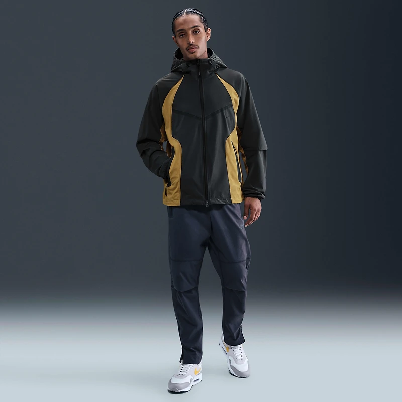 Nike Tech Men's Dri-FIT Woven Color-Block Windrunner Loose Jacket