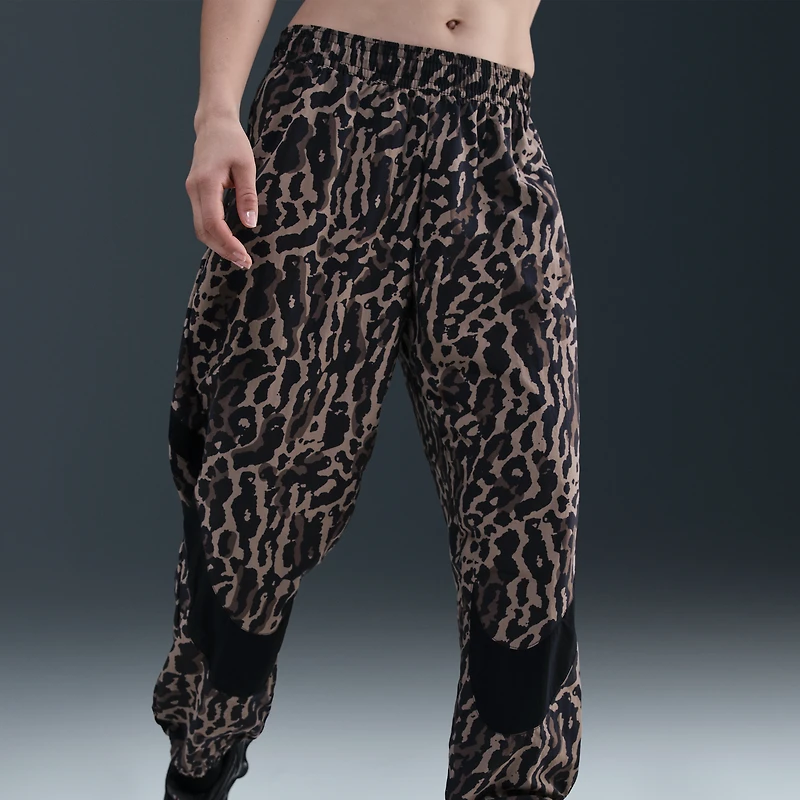 Nike Sportswear Women's Woven Printed Pants