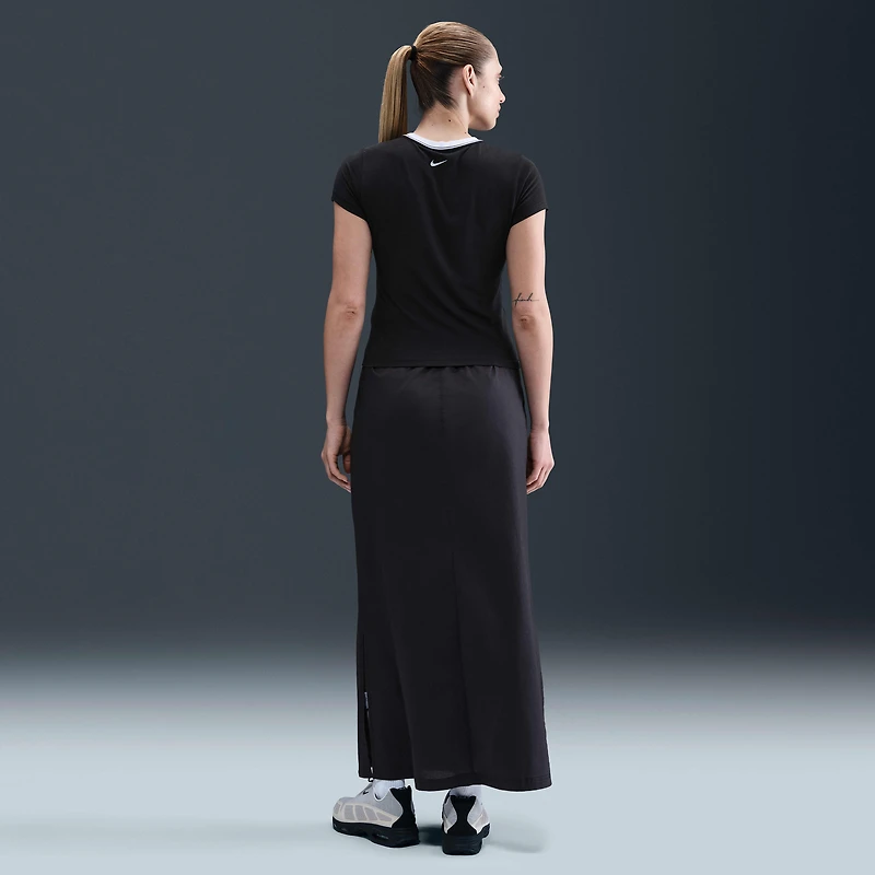 Nike Sportswear Chill Knit Women's Slim Cropped Graphic T-Shirt