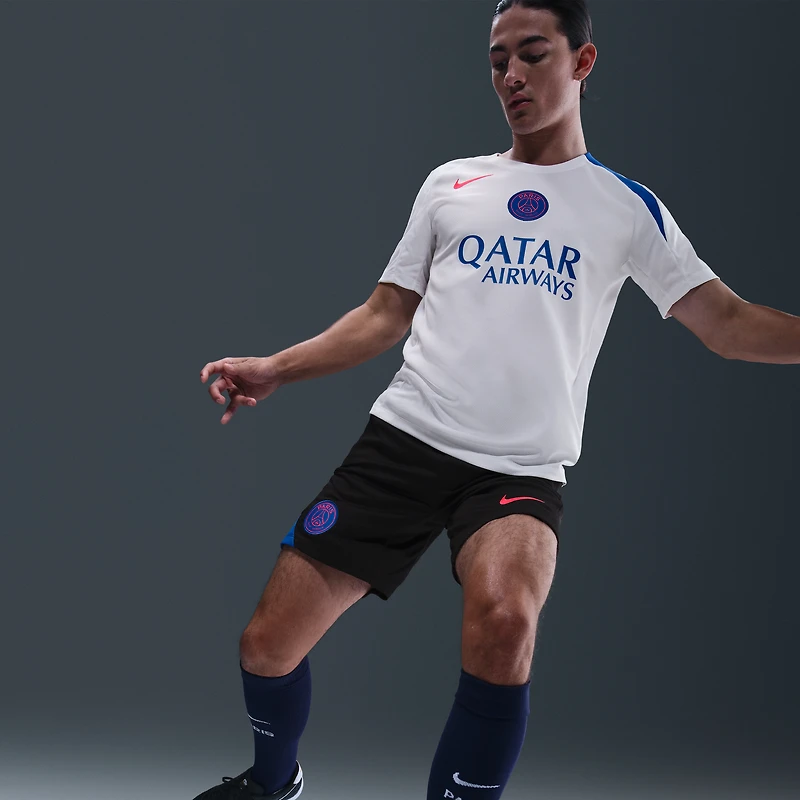 Paris Saint-Germain Strike Third Men's NIke Dri-FIT Total 90 Soccer Knit Shorts