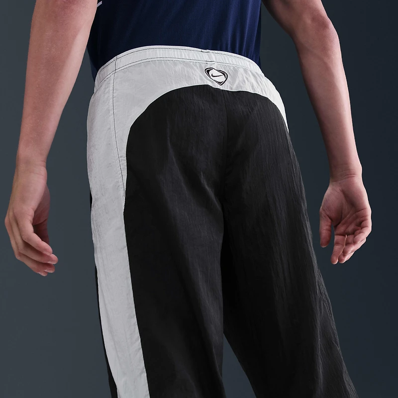 Chelsea FC Third Men's Nike Total 90 Soccer Woven Track Pants