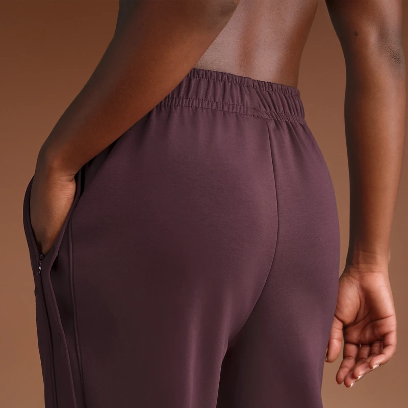 NikeSKIMS Matte Tricot Women's Side-Snap Pants