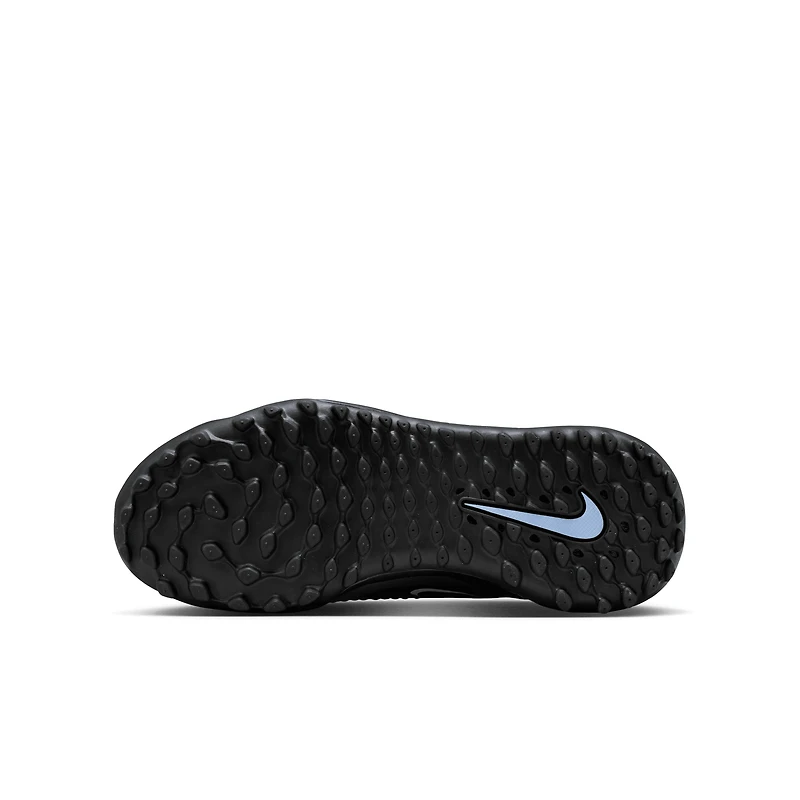 Nike Jr. Phantom 6 Low Academy Big Kids' Turf Soccer Shoes