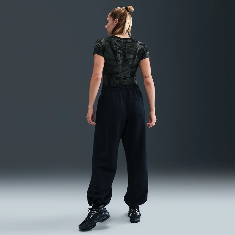 Nike Sportswear Women's Slim T-Shirt