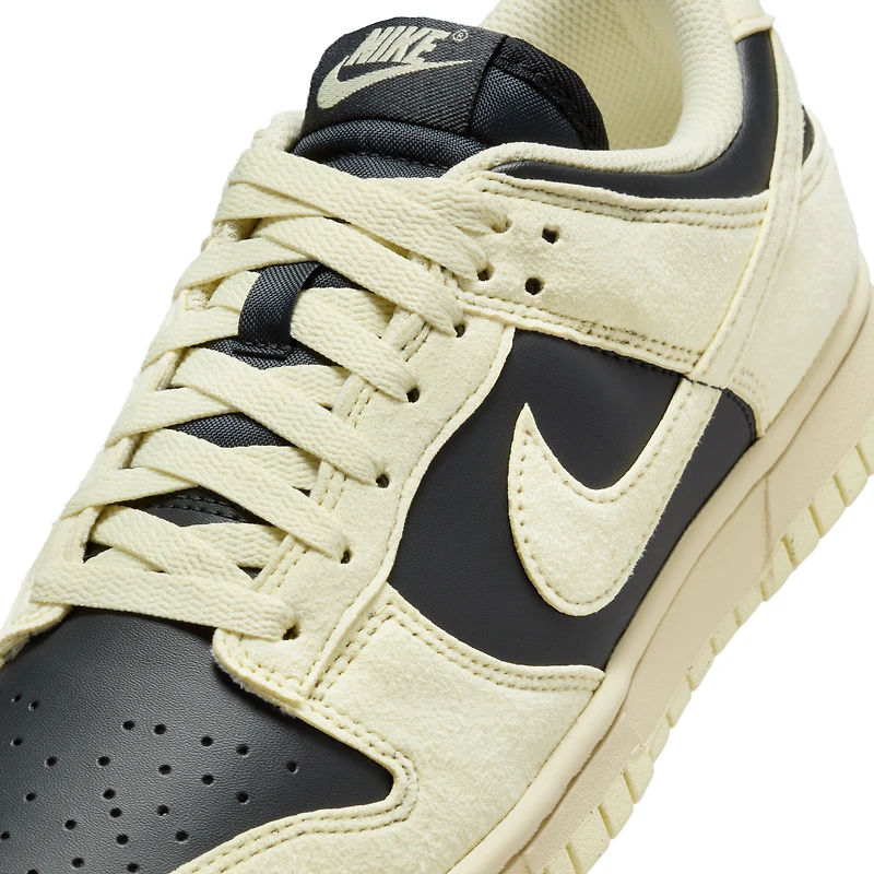 Nike Dunk Low Women's Shoes