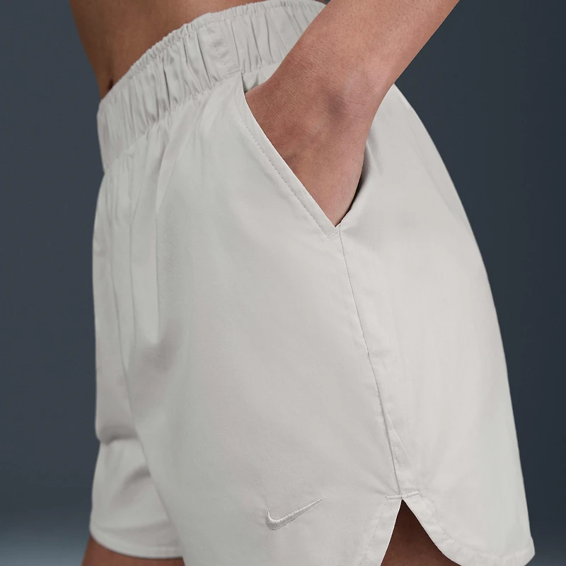 Nike Sportswear Chill Poplin Women's Mid-Rise 5" Shorts