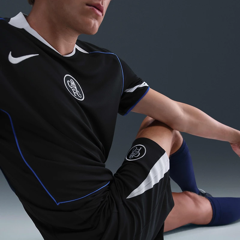 Chelsea FC 2025/26 Stadium Third Men's Nike Dri-FIT Total 90 Soccer Replica Shorts