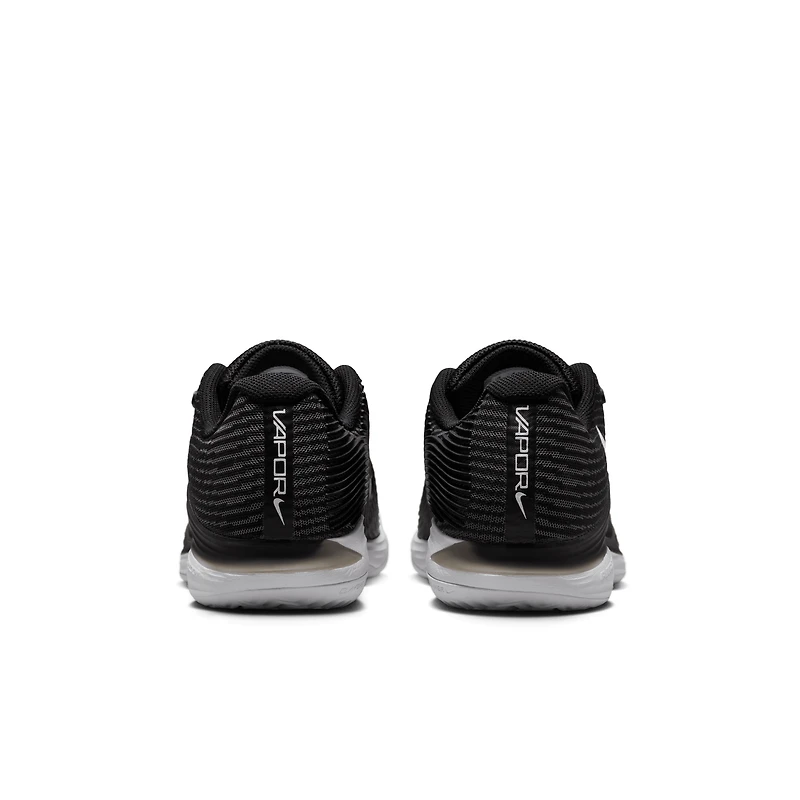 Nike Vapor 12 Women's Clay Court Tennis Shoes
