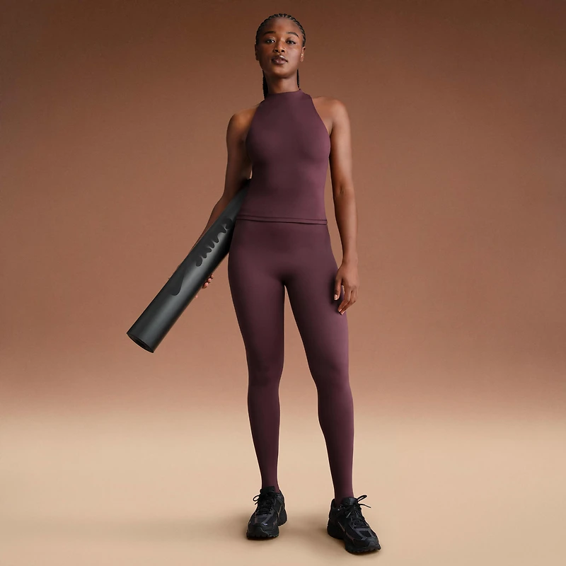 NikeSKIMS Matte Women's High-Waisted Footsie Grip Leggings