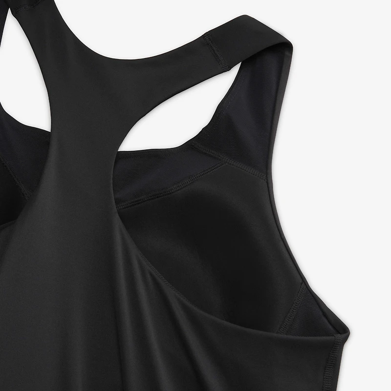 Nike Swoosh Women's Medium-Support Padded Sports Bra Tank