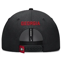 Georgia On-Field Rise Gameday Men's Nike Dri-FIT College Trucker Adjustable Hat