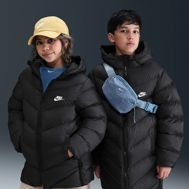 Nike Sportswear All Day Play Big Kids' Therma-FIT Loose-Fit Mid-Length Puffer Jacket