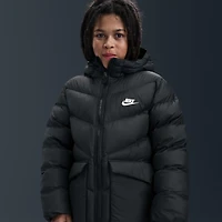 Nike Sportswear All Day Play Big Kids' Therma-FIT Loose-Fit Puffer Parka