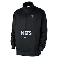 Brooklyn Nets Club Courtside Men's Nike NBA 1/2-Zip Top