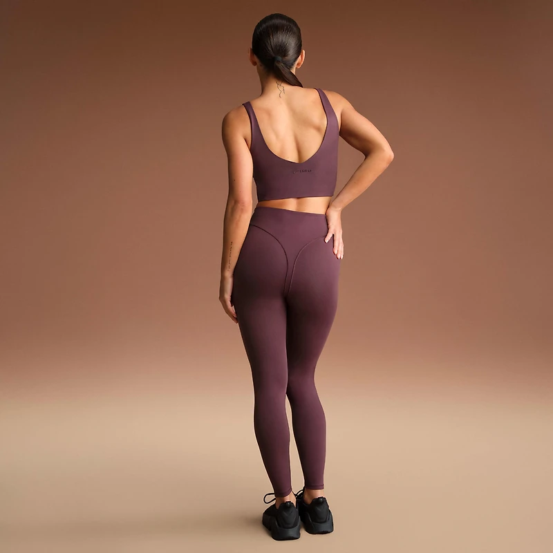 NikeSKIMS Matte Women's V-Neck Long-Line Bra