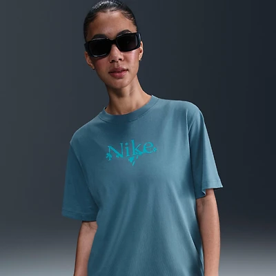 Nike Sportswear Women's Loose Short-Sleeve T-Shirt