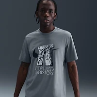 Nike Men's T-Shirt