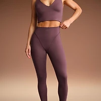 NikeSKIMS Matte Women's High-Waisted V-Line 26" Leggings