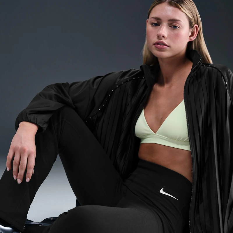 Nike Sportswear Classic Women's High-Waisted Bootcut Pants