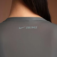 NikeSKIMS Weightless Layers Women's Long-Sleeve Wrap Top