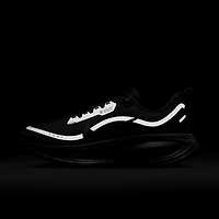 Nike Vomero 18 GORE-TEX Women's Waterproof Road Running Shoes with Reflective Accents