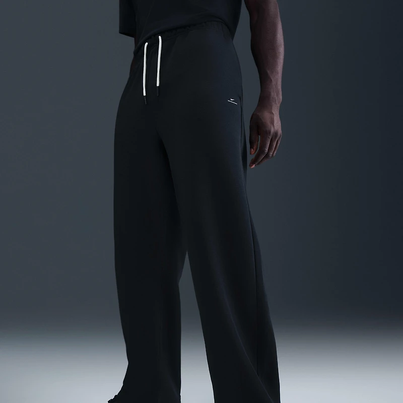 Nike Standard Issue Men's Therma-FIT Brushed Open-Hem Basketball Pants