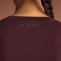 NikeSKIMS Airy Women's Long-Sleeve Crew-Neck Top