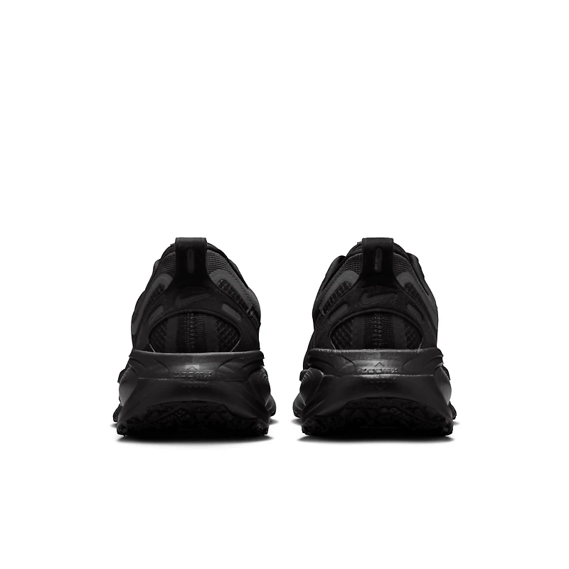 Nike Vomero 18 GORE-TEX Men's Waterproof Road Running Shoes with Reflective Accents