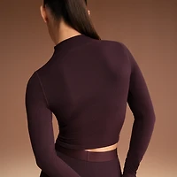 NikeSKIMS Vintage Seamless Women's Mock-Neck Crop Top