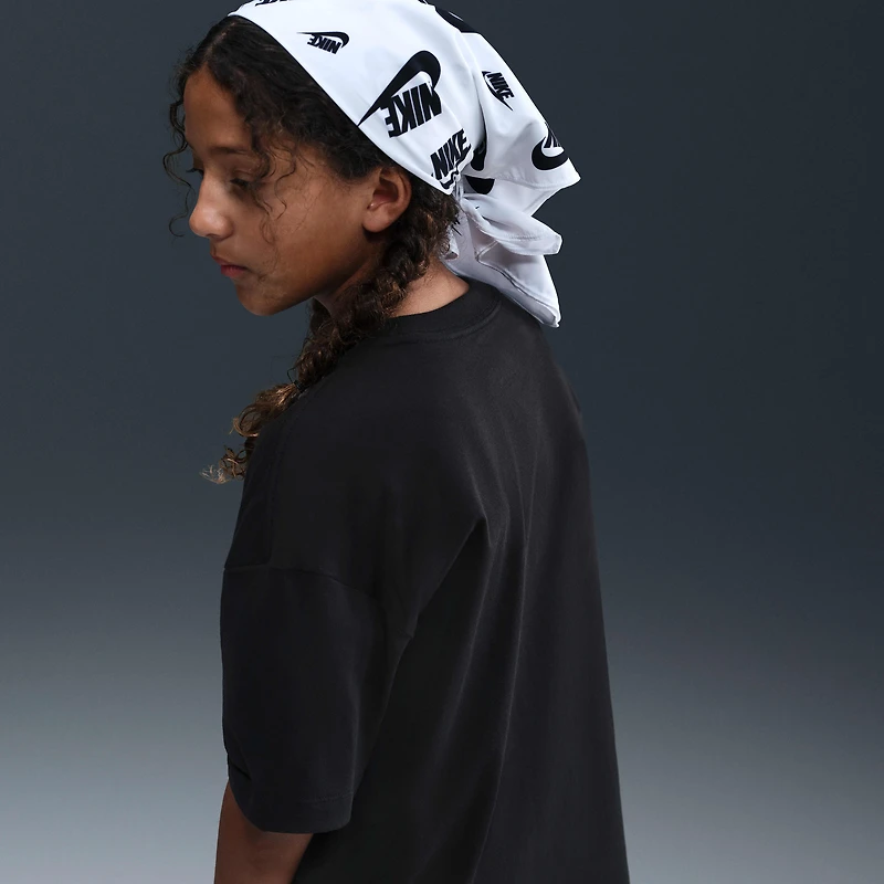 Nike Sportswear Big Kids' (Girls') T-Shirt